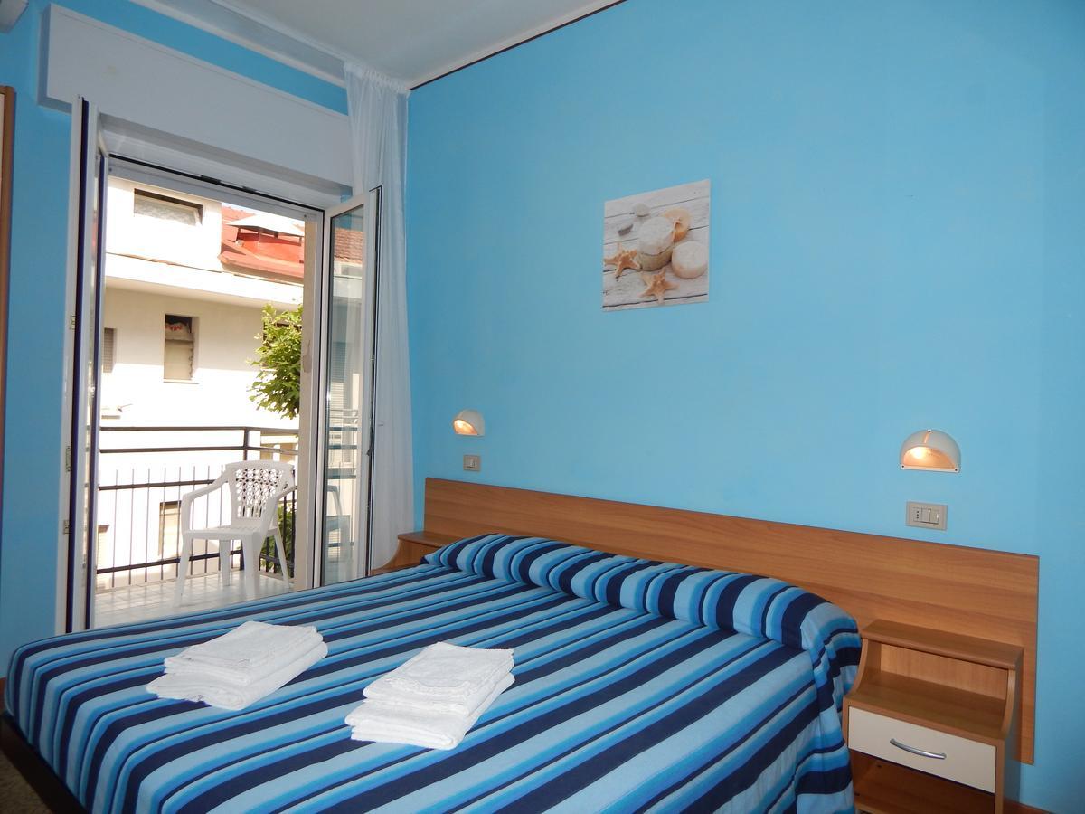 Hotel Vera Riccione Exteriér fotografie
