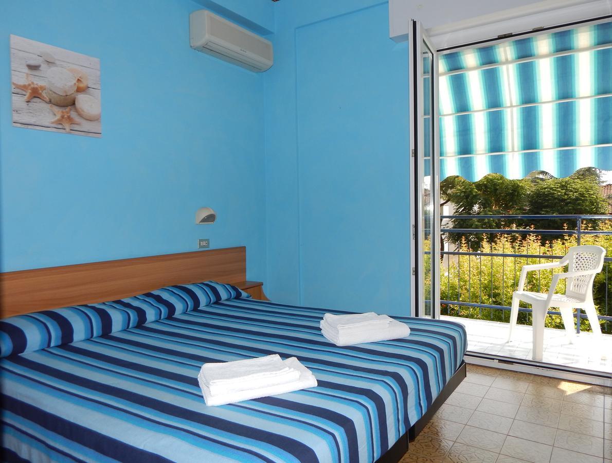 Hotel Vera Riccione Exteriér fotografie